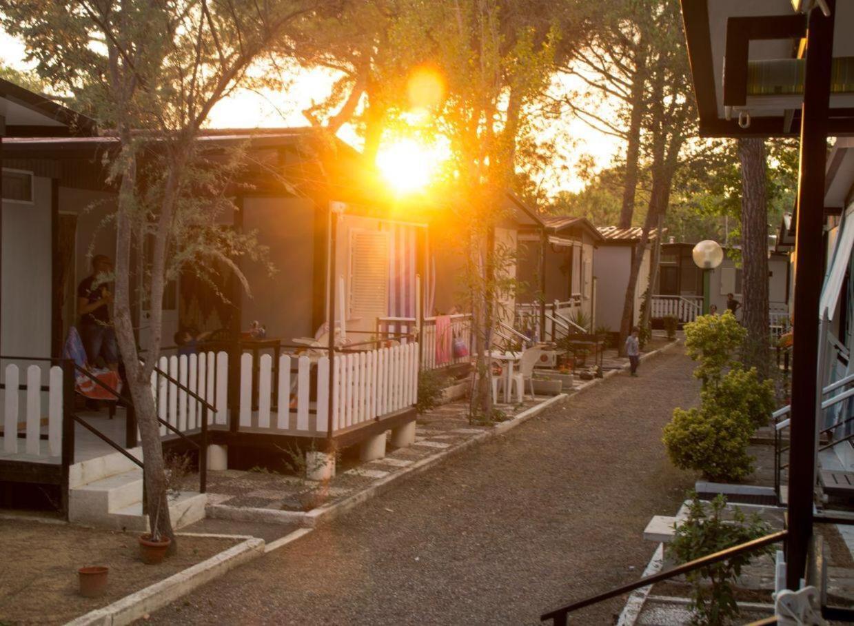 Villaggio Mondial Camping Metaponto Esterno foto
